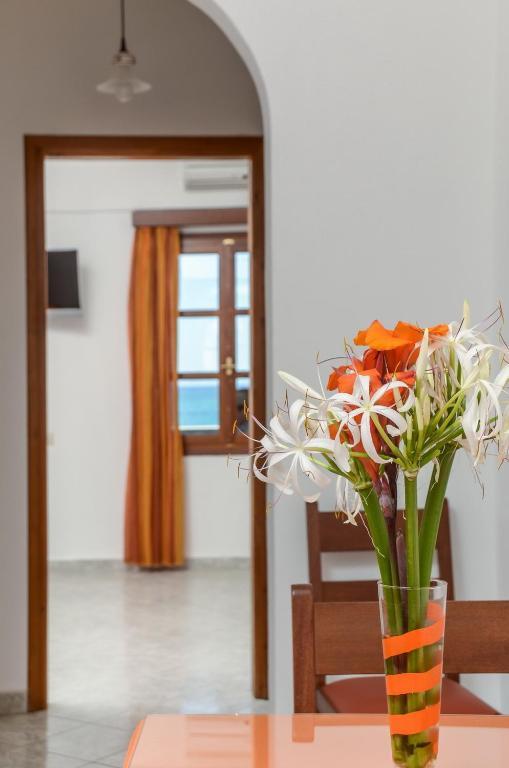 Margaritis Apartments Agia Anna  Zimmer foto