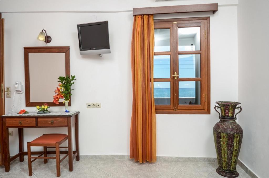 Margaritis Apartments Agia Anna  Zimmer foto