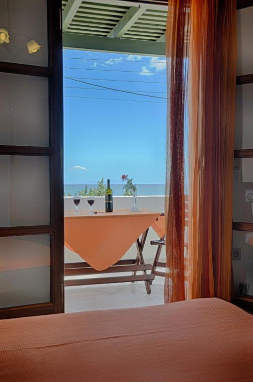 Margaritis Apartments Agia Anna  Zimmer foto