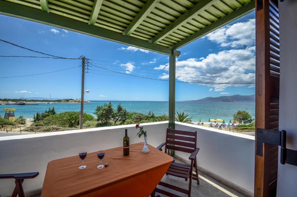 Margaritis Apartments Agia Anna  Zimmer foto