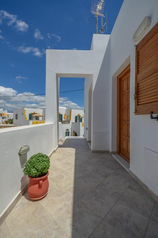 Margaritis Apartments Agia Anna  Zimmer foto